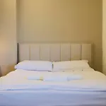 Studio Apartment Lake View